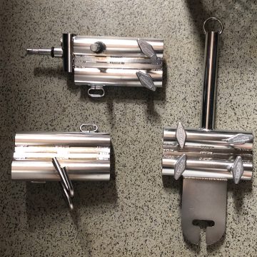 1 1/4" double menace arm kit (over/under)