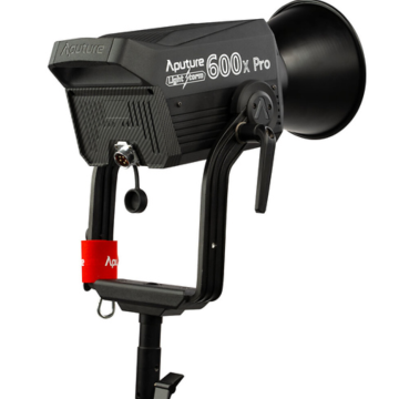 600w Aputure LS 600X bi-color LED